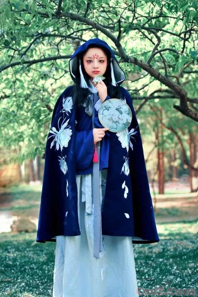 昙花拟人汉服版