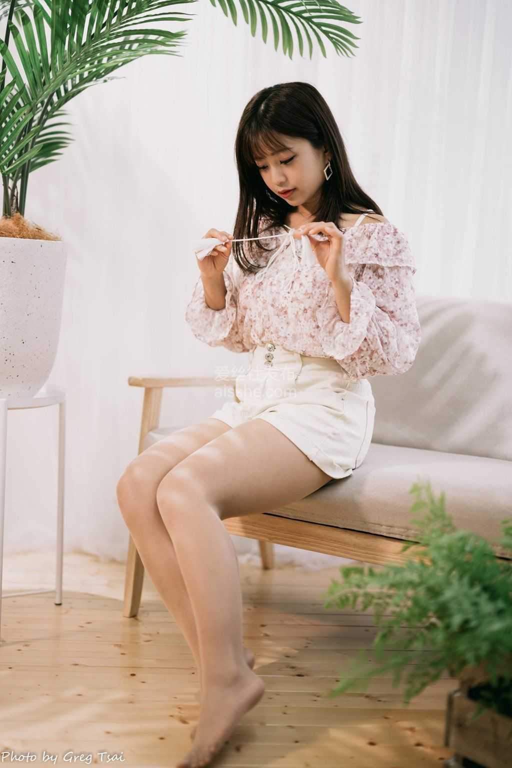 精选模拍作品 NO.243 林小栗 絲襪美腿