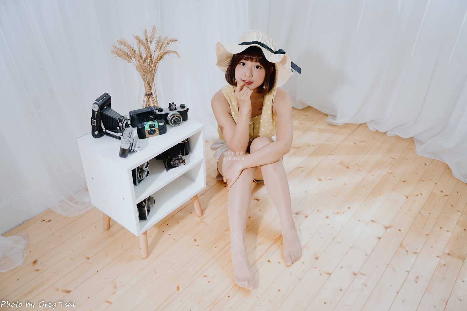 精选模拍作品 NO.287 林小栗 居家短裤丝袜美腿