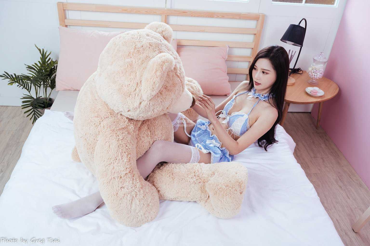 精选模拍作品 NO.286 许惠玲 姓感睡衣白丝美腿