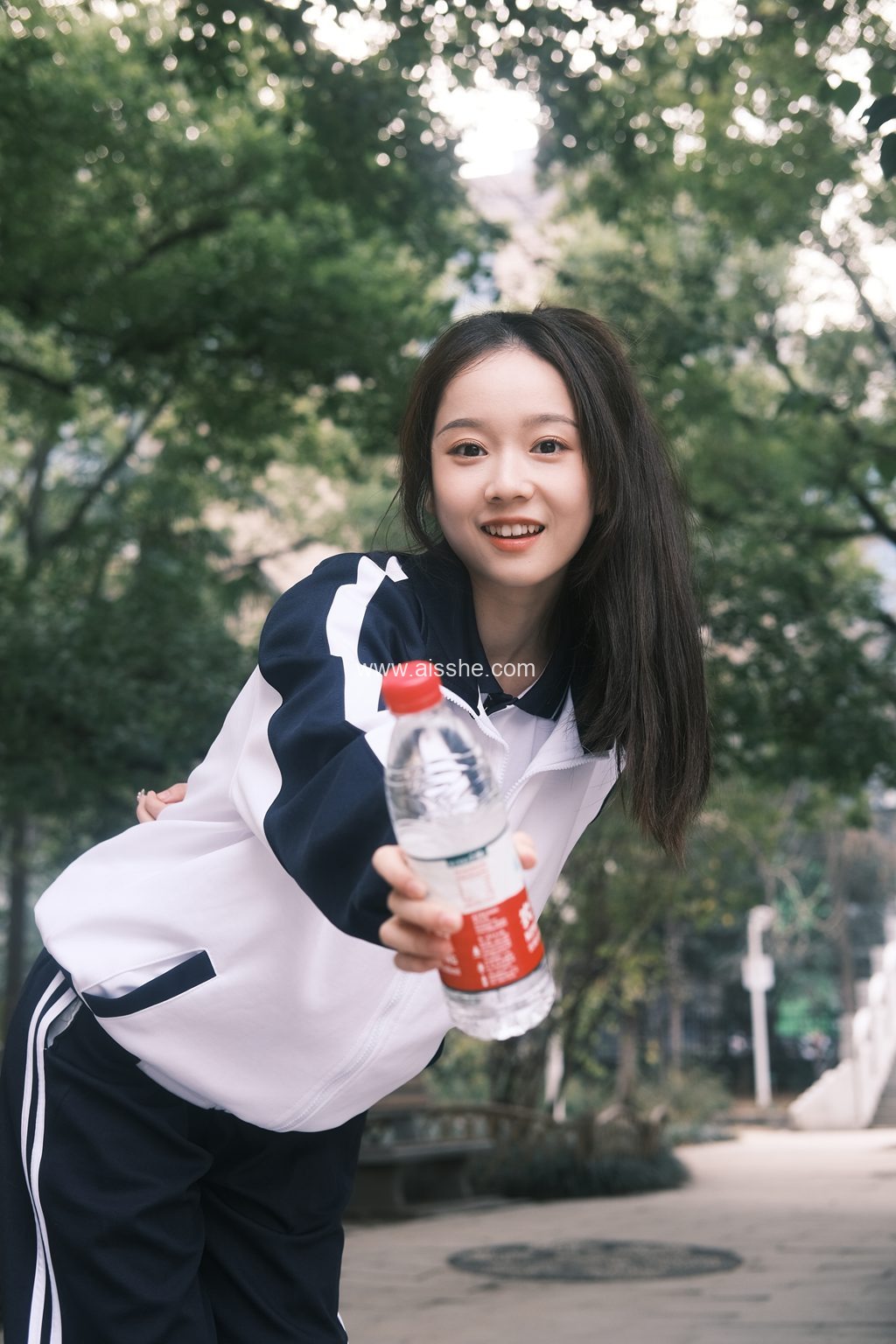 [YITUYU艺图语]2023.03.25 下体育课了嘛 戈曼妮Nini