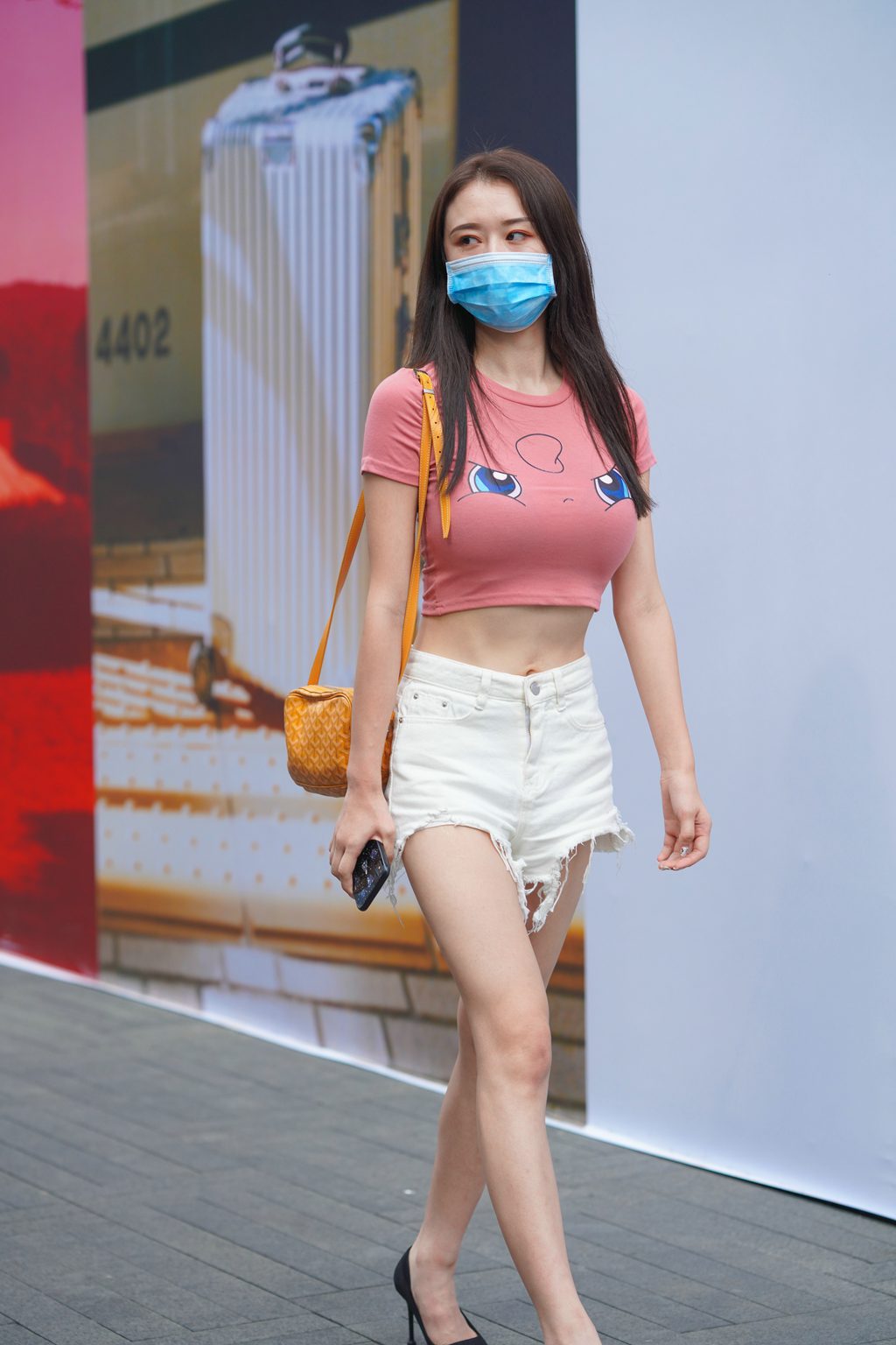 精选街拍作品 NO.2583 粉白搭配少女