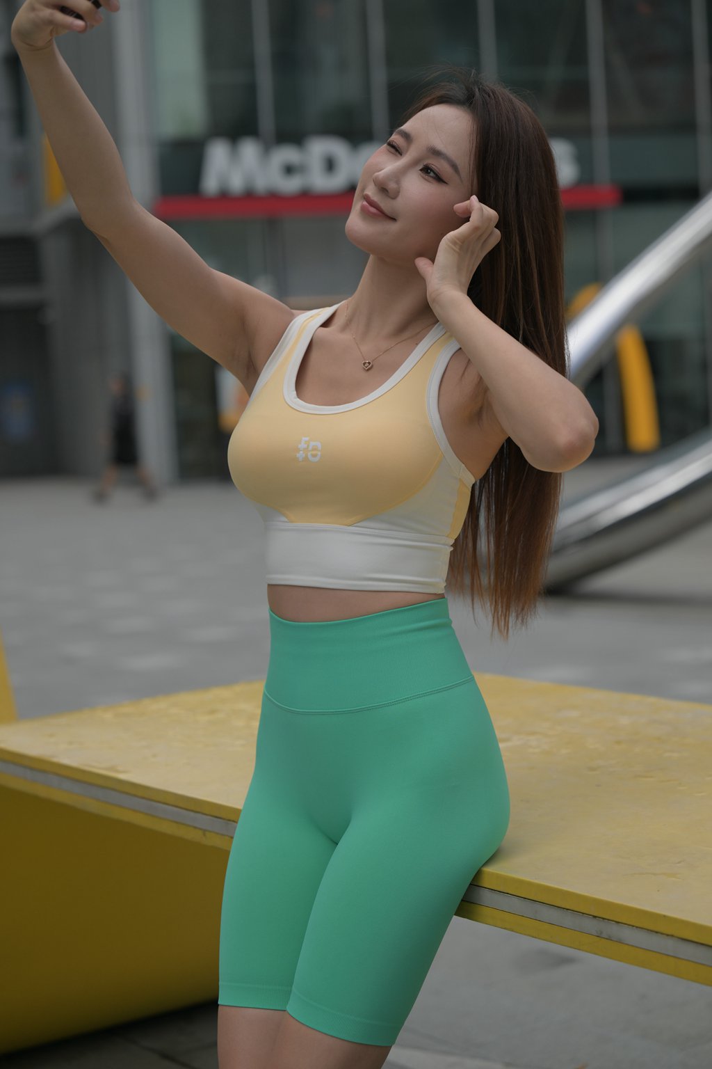 精选街拍作品 NO.2513 你从不是一座孤岛2