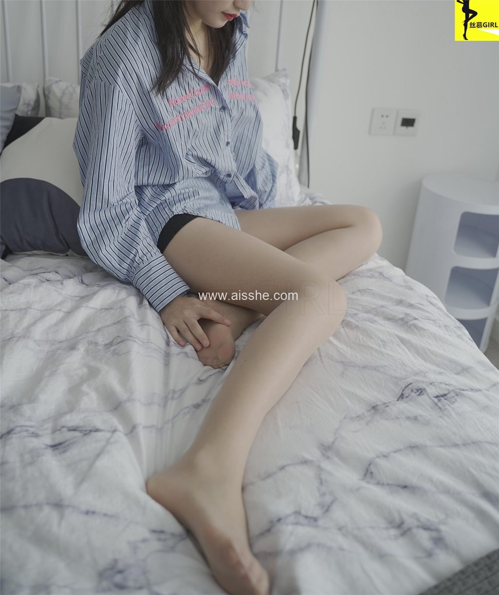 丝慕写真 旧系 第032期 双双 丝密《她来了》