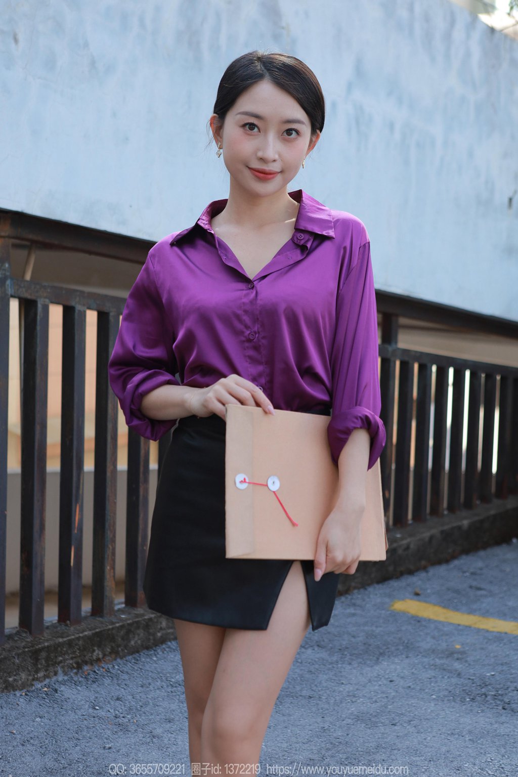 [IESS异思趣向] 2024.12.11 丝享家 1921 小婕《紫色韵味》